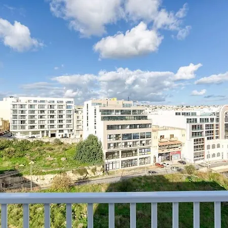 Penthouse Tax Biex Lägenhet
